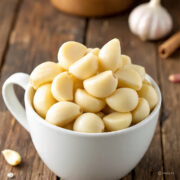 Garlic Pealed